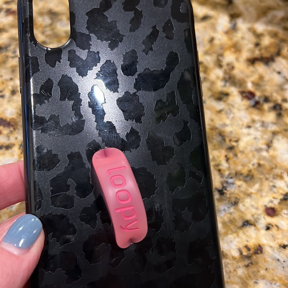 iphone XR Loopy Case in Midnight Leopard. Like new condition.